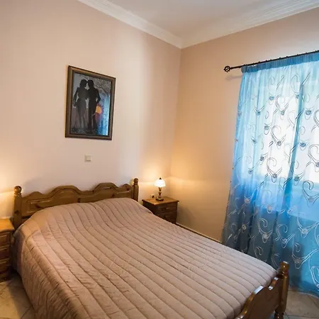 Olea Apartment Pigadhisanoi